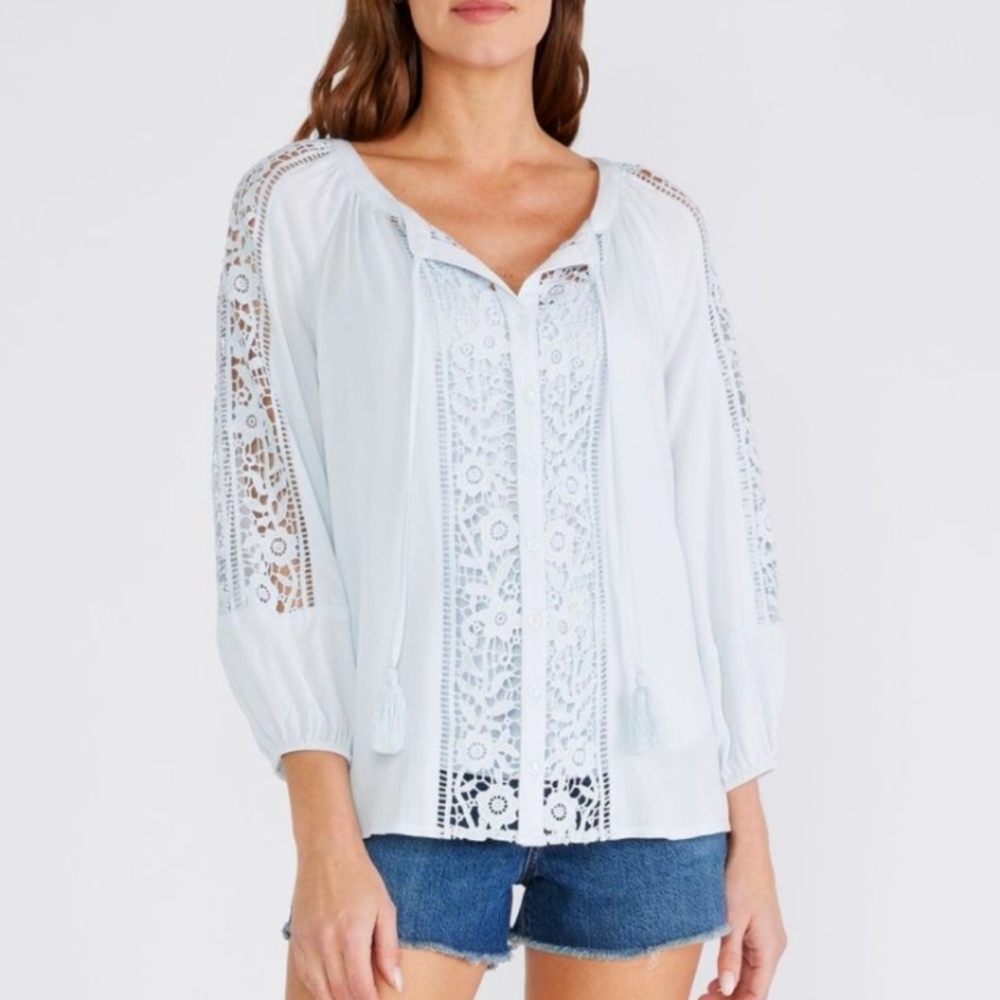 NWT Anna Rae Stella Lace Trim Ice Blue Long Sleeve Boho Top